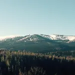Panorama Gor - Centrum Miasta Z Widokiem Na Szrenice 公寓 *